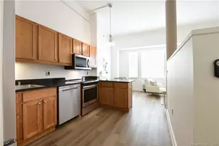 15 Dinah Rd, West Hartford, CT 06107 - Photo 13