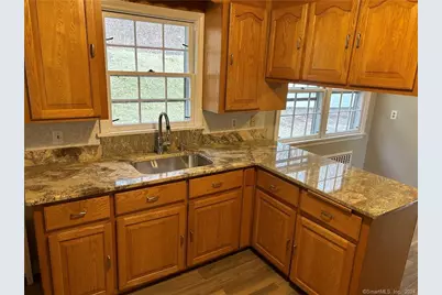 9 Edwards Road, Portland, CT 06480 - Photo 7