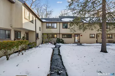 9 Upper Commons #9, Woodbury, CT 06798 - Photo 3
