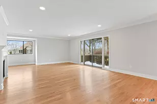 383 Sequoia Ln, Stratford, CT 06614 - Photo 9