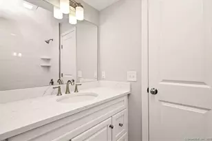 383 Sequoia Ln, Stratford, CT 06614 - Photo 11