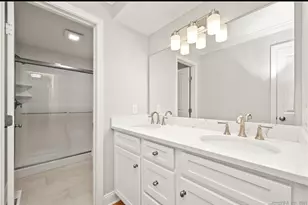 383 Sequoia Ln, Stratford, CT 06614 - Photo 3