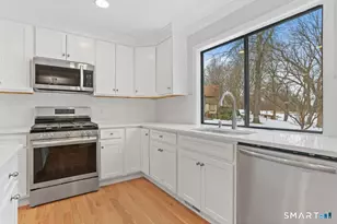 383 Sequoia Ln, Stratford, CT 06614 - Photo 19