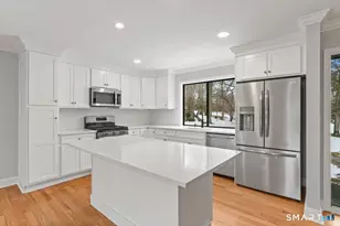 383 Sequoia Ln, Stratford, CT 06614 - Photo 17