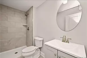 383 Sequoia Ln, Stratford, CT 06614 - Photo 15