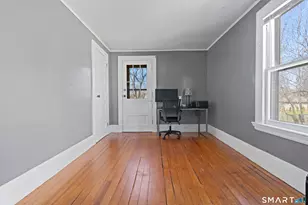 83 Kenyon St, Hartford, CT 06105 - Photo 17