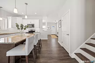 40 Lombard Cir, North Haven, CT 06473 - Photo 3