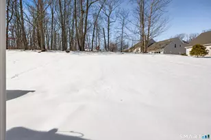 40 Lombard Cir, North Haven, CT 06473 - Photo 25