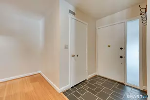 14 Walnut Ln, Avon, CT 06001 - Photo 5