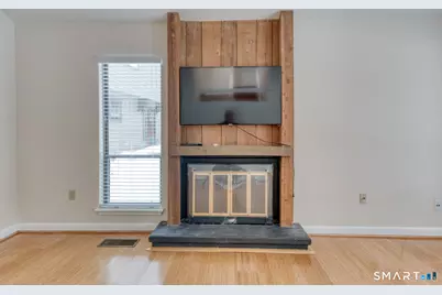 14 Walnut Lane #14, Avon, CT 06001 - Photo 11