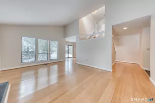 14 Walnut Ln, Avon, CT 06001 - Photo 7