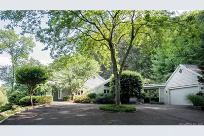 117 Tobys Lane, New Canaan, CT 06840 - Photo 23