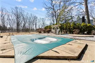 60 Quail Trail, Trumbull, CT 06611 - Photo 9