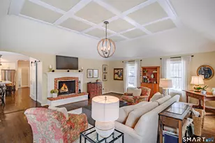 39 Bradley Ln, Newtown, CT 06482 - Photo 9