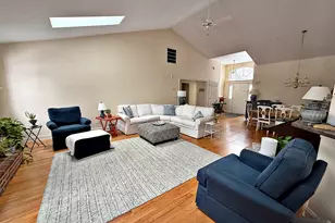 490 Wolf Run, Shelton, CT 06484 - Photo 3