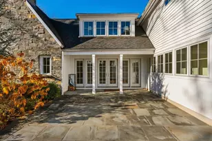 150 Hillspoint Rd, Westport, CT 06880 - Photo 3