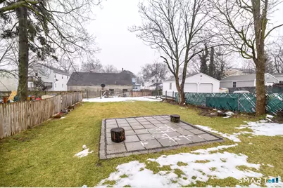 25 Limerick Street, Stamford, CT 06902 - Photo 19