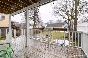 25 Limerick St, Stamford, CT 06902 - Photo 17