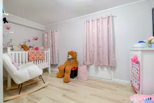 25 Limerick St, Stamford, CT 06902 - Photo 13