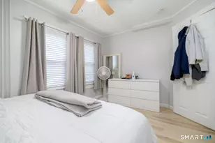 25 Limerick St, Stamford, CT 06902 - Photo 11