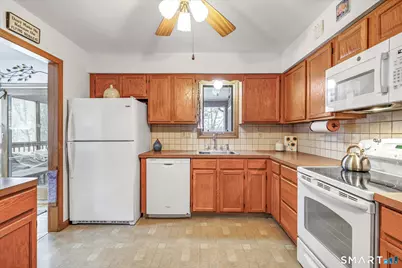 22 Jenyfer Court, Shelton, CT 06484 - Photo 17