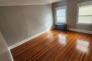 351 Hillside Ave, Hartford, CT 06106 - Photo 9