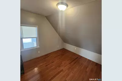 351 Hillside Avenue, Hartford, CT 06106 - Photo 7