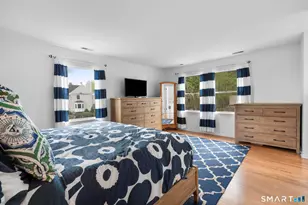 62 Hastings Ln, Stamford, CT 06905 - Photo 17