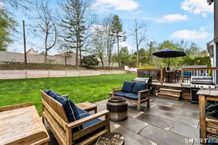 62 Hastings Ln, Stamford, CT 06905 - Photo 37