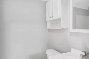 31 Cossett St, Waterbury, CT 06704 - Photo 7