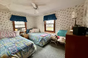 42 S Washington Ave, East Lyme, CT 06357 - Photo 13