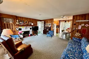 42 S Washington Ave, East Lyme, CT 06357 - Photo 7