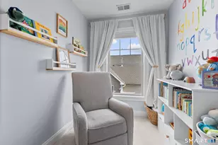 85 Camp Ave, Stamford, CT 06907 - Photo 27