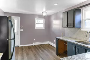 22 Wyman St, Waterbury, CT 06710 - Photo 3