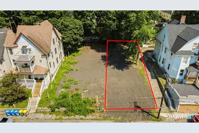 18 Ridgewood Street, Waterbury, CT 06710 - Photo 1
