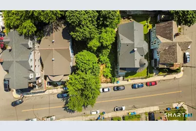 226 Willow Street, Waterbury, CT 06710 - Photo 3