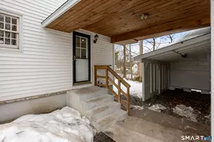 8 Hendee Rd, Manchester, CT 06040 - Photo 7