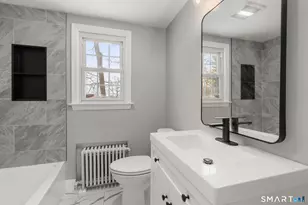 8 Hendee Rd, Manchester, CT 06040 - Photo 17