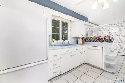 206 Fairlawn Drive, Torrington, CT 06790 - Photo 17