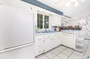 206 Fairlawn Dr, Torrington, CT 06790 - Photo 17