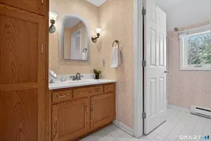 14 Centre Village Dr, Madison, CT 06443 - Photo 23