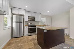 15 Hanover St, Wallingford, CT 06492 - Photo 23