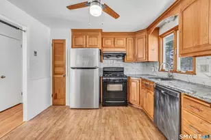 39 Zephyr Rd, Trumbull, CT 06611 - Photo 13