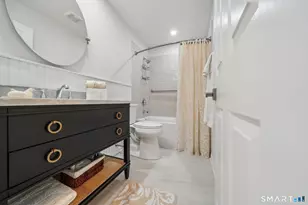 11 Blvd Dr, Danbury, CT 06810 - Photo 17