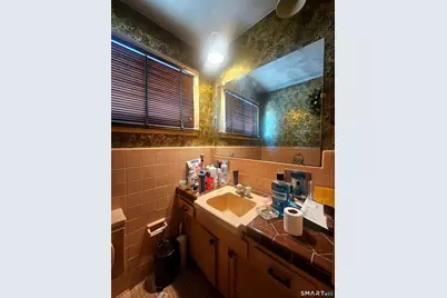 275 Winthrop Street, New Britain, CT 06052 - Photo 13