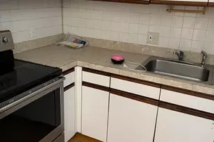 17 Burgundy Hill Ln, Middletown, CT 06457 - Photo 1