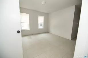 86 Spring St, New Haven, CT 06516 - Photo 15