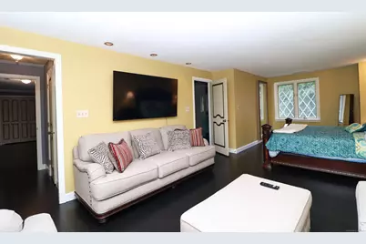 611 Bunker Hill Avenue, Waterbury, CT 06708 - Photo 25