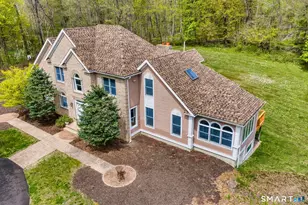 461 Amity Rd, Woodbridge, CT 06525 - Photo 3