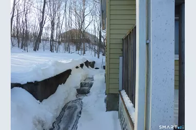 104 Mount Pleasant Street, Norwich, CT 06360 - Photo 23